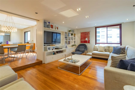 Apartamento à venda com 4 quartos, sendo 3 suítes, em Santa Cecília, São Paulo, SP
