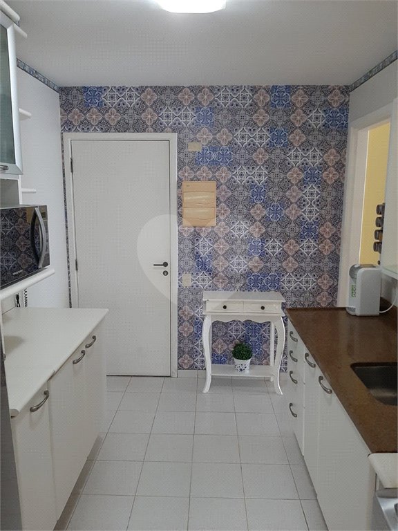 Apartamento à venda com 3 quartos, sendo 1 suíte, em Santo Amaro, São Paulo, SP