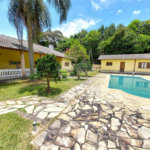 Casa à venda com 4 quartos, sendo 1 suíte, no Centro, Ibiúna, SP