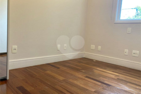 Apartamento para alugar com 3 suítes em Granja Julieta, São Paulo, SP