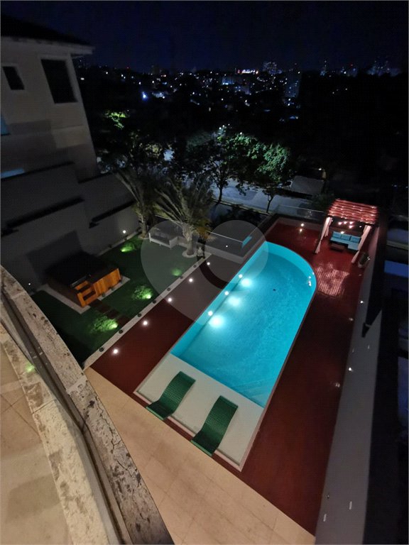 Casa à venda ou para alugar com 4 suítes em Parque dos Príncipes, São Paulo, SP