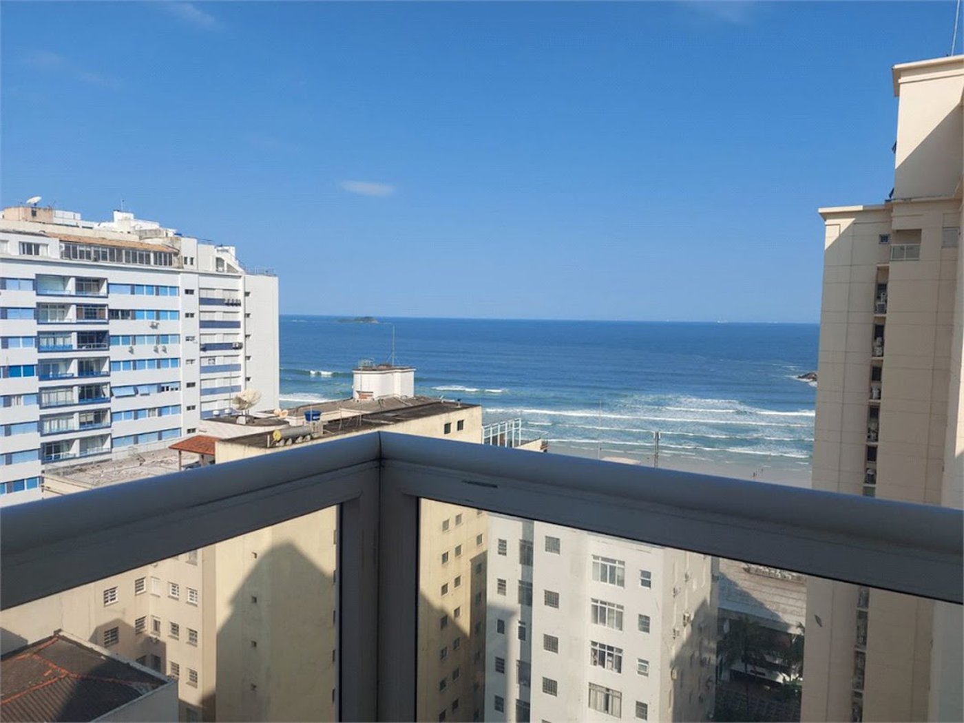 Apartamento com 3 dormitórios à venda, 110 m² por R$ 1.100.000,00 - Centro - Guarujá/SP