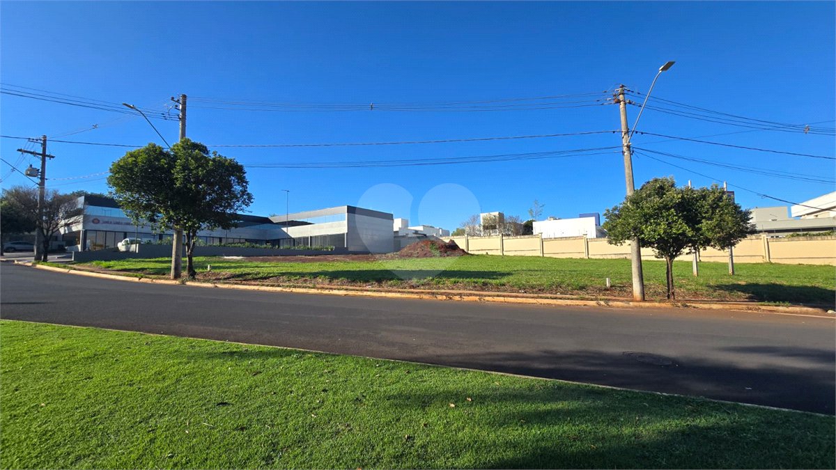 Terreno à venda em Jardim São Camilo, Araraquara, SP