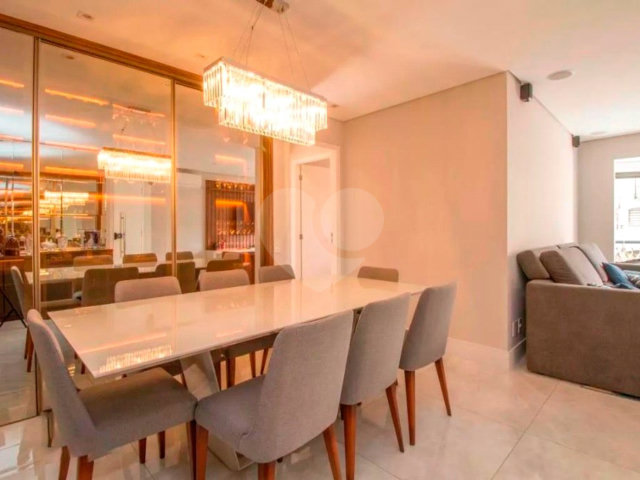 Apartamento à venda com 3 quartos, sendo 1 suíte,  em Tatuapé, São Paulo, SP