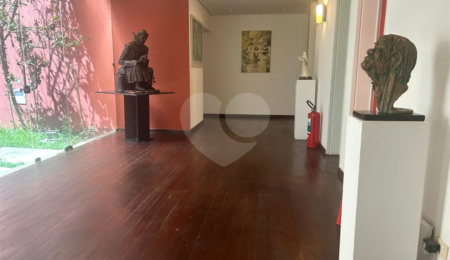 Casa à venda com 3 quartos, sendo 2 suítes,  em Santo Amaro, São Paulo, SP