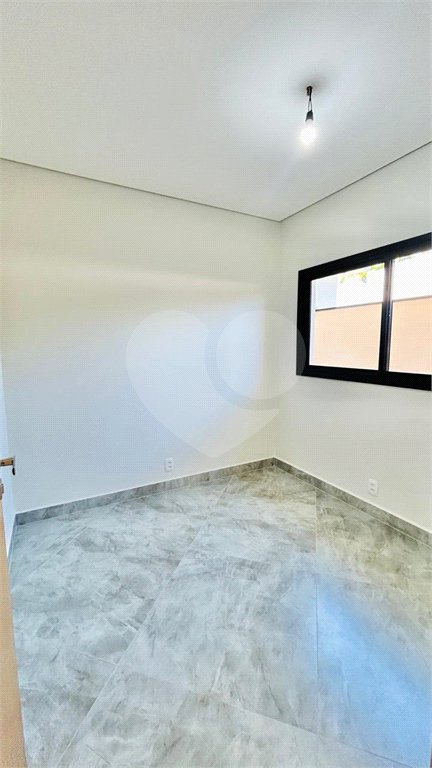 Casa à venda com 4 quartos, sendo 3 suítes,  no condomínio Residencial Jardim Villa Verona, Sorocaba - SP