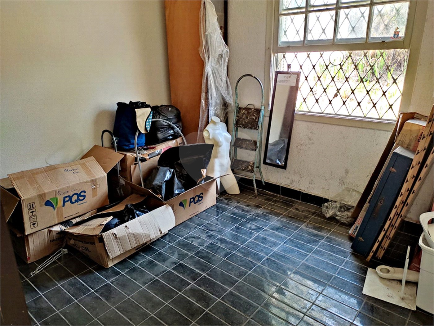 Casa Térrea à venda com 3 quartos em Horto, São Paulo, SP