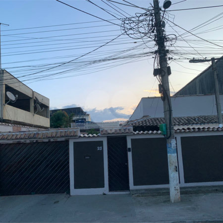 Casa à venda com 4 quartos, sendo 2 suítes,  em Santana, Itaguaí, RJ