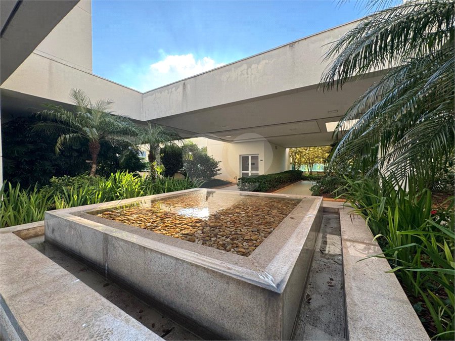 Apartamento à venda com 3 quartos, sendo 1 suíte, em Jardim Caravelas, São Paulo, SP