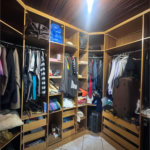 Casa à venda com 5 quartos, sendo 1 suíte, no condomínio Pedra Bonita, Rio de Janeiro - RJ