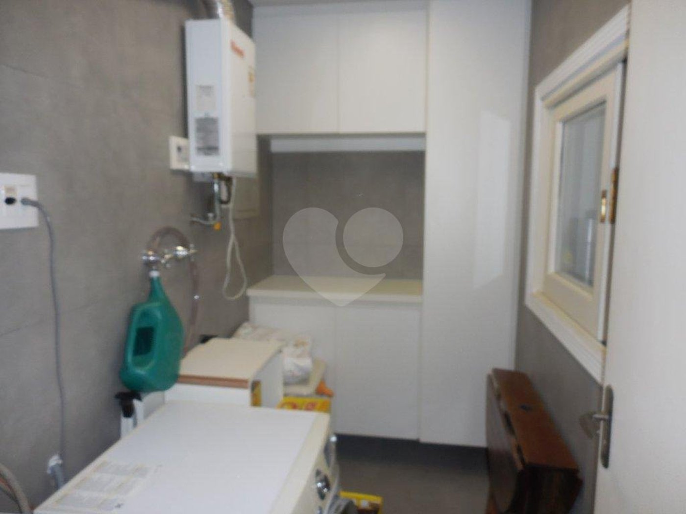 Casa à venda com 3 quartos, sendo 1 suíte, no condomínio Residencial Morada do Horto, São Paulo - SP