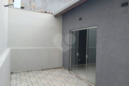 Casa de Vila à venda com 3 quartos, sendo 1 suíte, em Jardim Wanel Ville V, Sorocaba, SP