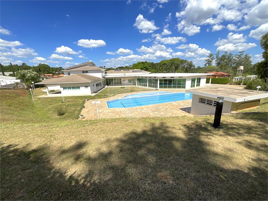 Casa à venda com 6 quartos, sendo 5 suítes, no condomínio City Castelo, Itu - SP