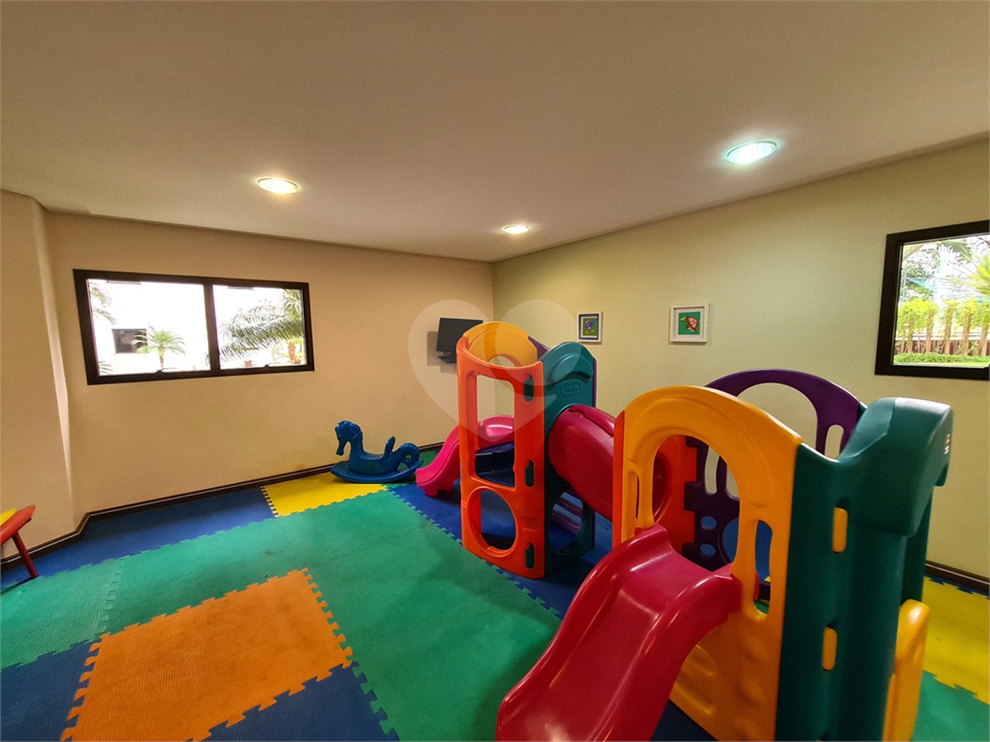 Apartamento à venda com 3 suítes em Água Fria, São Paulo, SP