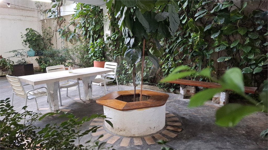Apartamento à venda com 3 quartos, sendo 1 suíte,  em Perdizes, São Paulo, SP