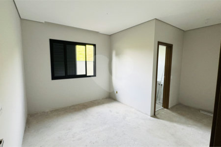 Casa à venda com 3 suítes no condomínio Santa Isabel I, Louveira - SP