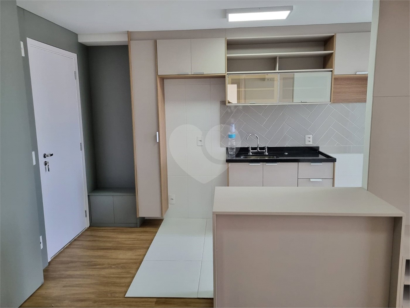 Apartamento à venda com 2 quartos, sendo 1 suíte, em Santo Amaro, São Paulo, SP