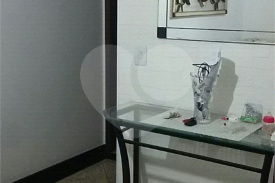 Sobrado à venda com 3 quartos, sendo 1 suíte, em Vila Guilherme, São Paulo, SP