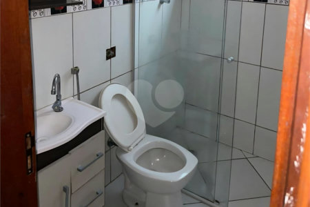 Casa à venda com 2 quartos em Vila Carvalho, Itapetininga, SP