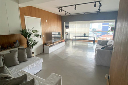Apartamento à venda com 3 suítes em Tatuapé, São Paulo, SP