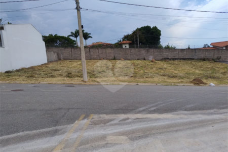 Terreno à venda com 1 suíte em Marambaia, Vinhedo, SP