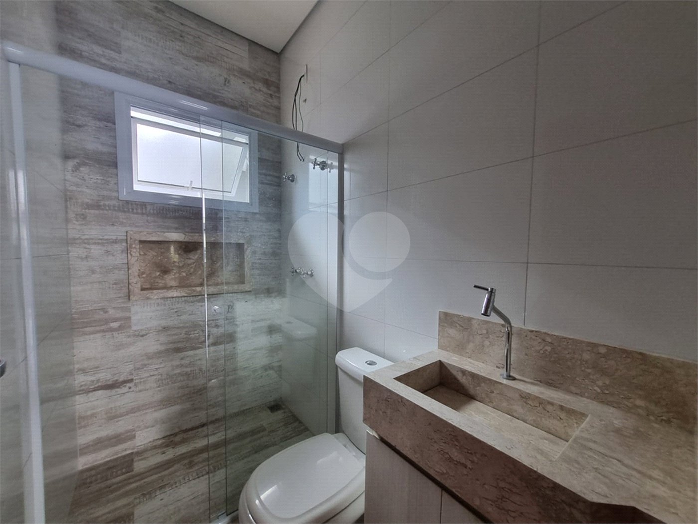 Casa à venda com 3 quartos, sendo 1 suíte, no condomínio Jardim Residencial Villagio Ipanema I, Sorocaba - SP
