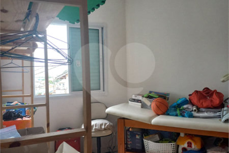 Sobrado à venda com 3 quartos, sendo 1 suíte, em Jordanópolis, São Bernardo do Campo, SP