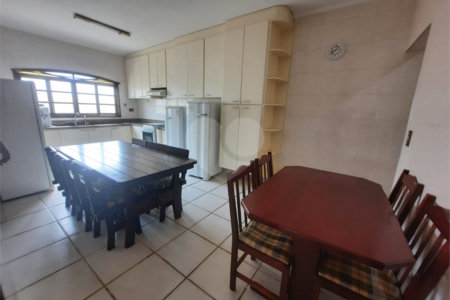 Casa à venda com 3 quartos, sendo 1 suíte,  em Jardim Aruan, Caraguatatuba, SP