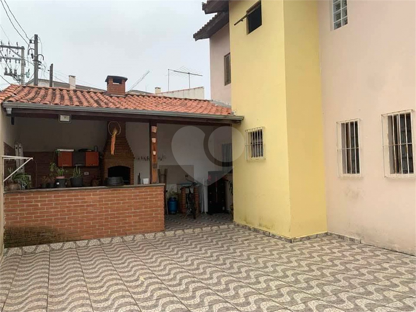 Sobrado à venda com 3 quartos, sendo 1 suíte, em Vila São Paulo, Mogi das Cruzes, SP