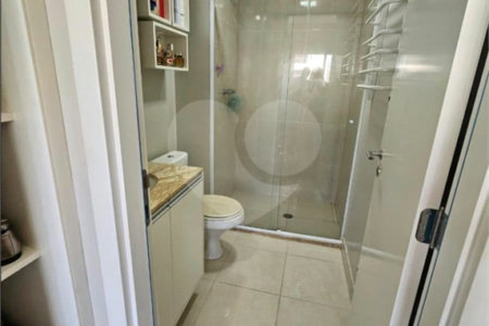 Apartamento à venda com 3 quartos, sendo 2 suítes, em Vila Anastácio, São Paulo, SP