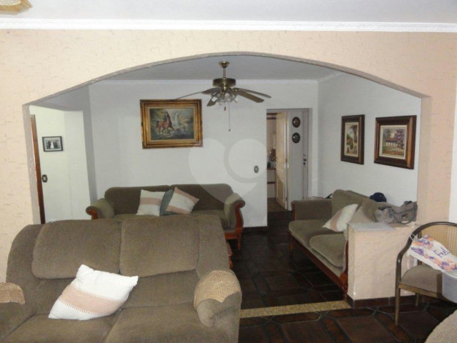 Sobrado à venda com 3 quartos, sendo 1 suíte,  em Santa Teresinha, São Paulo, SP