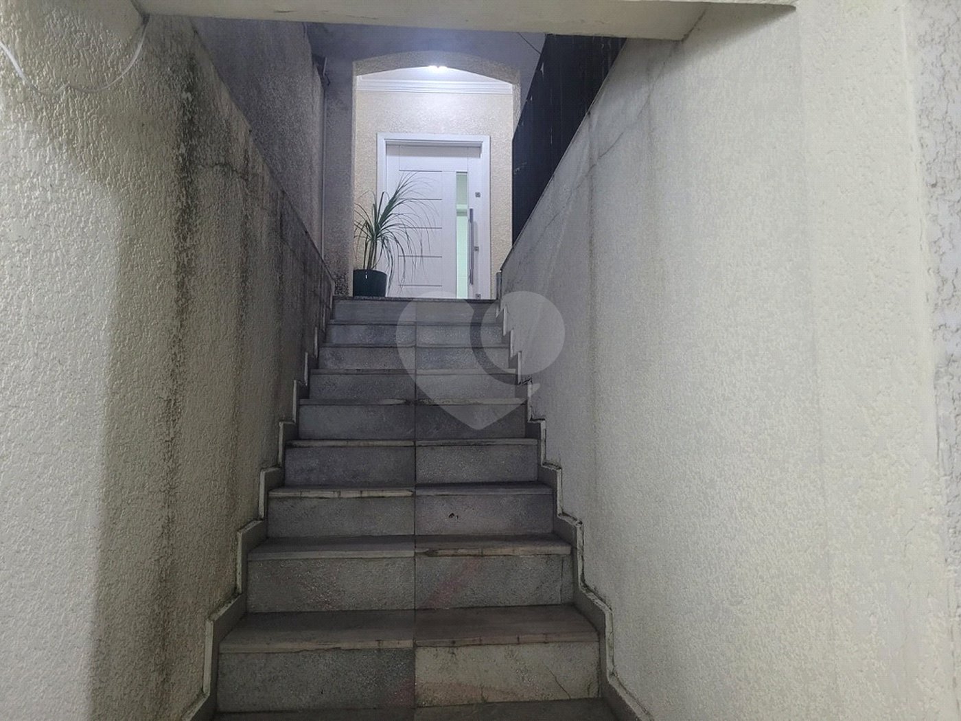 Sobrado à venda com 4 quartos, sendo 2 suítes, em Vila Paulicéia, São Paulo, SP