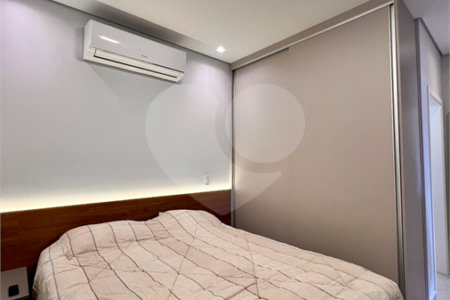 Casa à venda com 3 suítes no condomínio Residencial Mont'alcino, Valinhos - SP