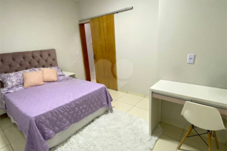 Casa à venda com 3 quartos, sendo 1 suíte, em Jardim Ibirapuera, Ponta Porã, MS