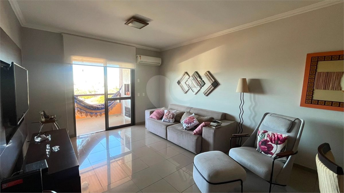 Apartamento à venda com 2 suítes em Quilombo, Cuiabá, MT