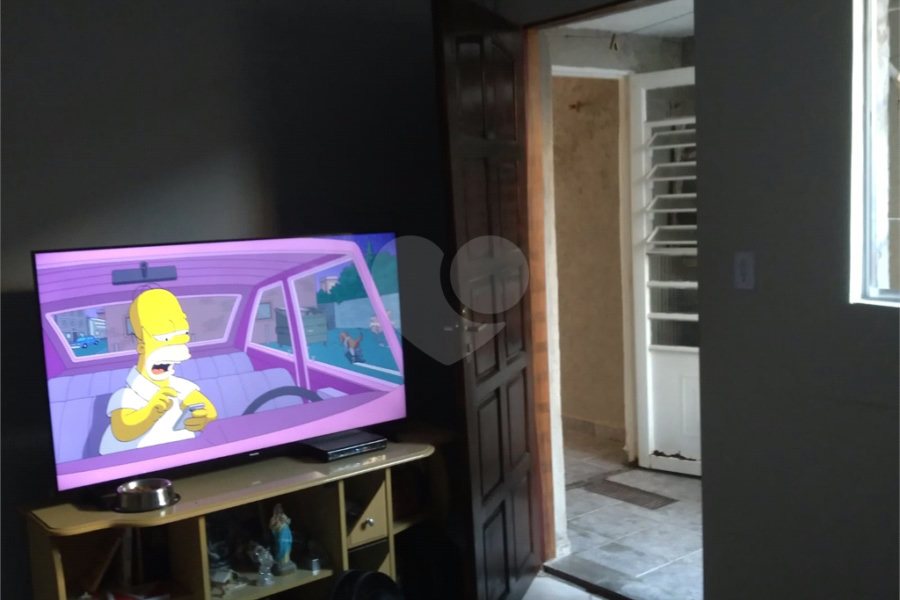 Sobrado à venda com 6 quartos, sendo 1 suíte, em Vila Sabrina, São Paulo, SP