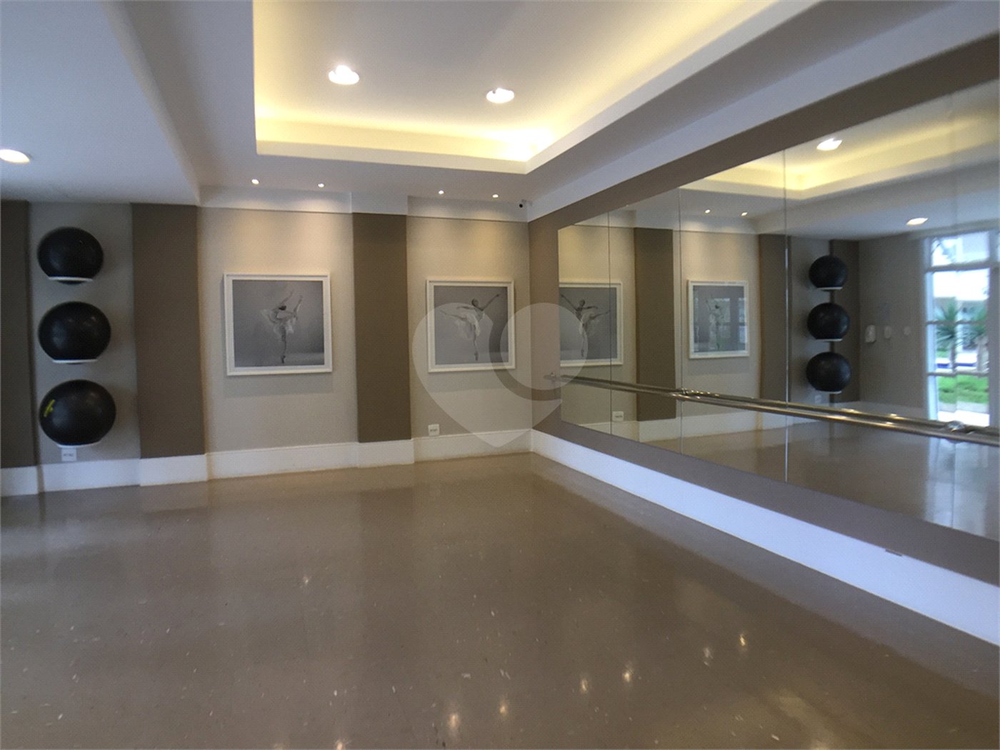 Apartamento à venda com 3 quartos, sendo 1 suíte, em Barra Funda, São Paulo, SP