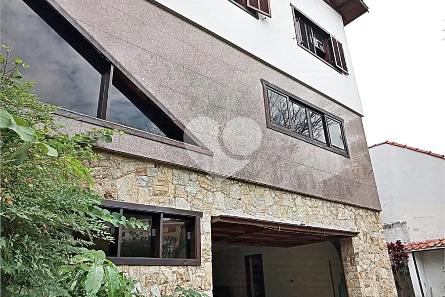 Sobrado à venda ou para alugar com 4 quartos, sendo 1 suíte, em Jardim França, São Paulo, SP