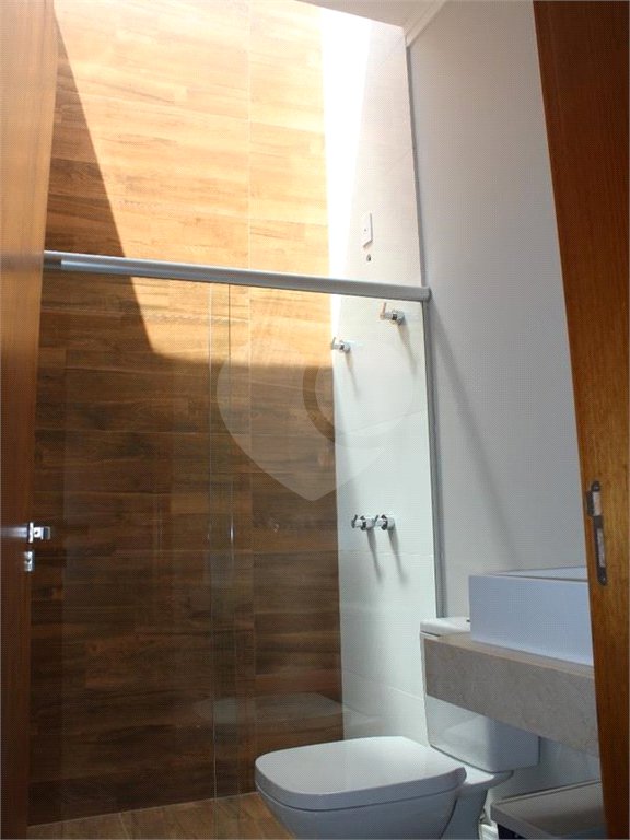 Casa à venda com 3 quartos, sendo 2 suítes, no condomínio Residencial Mantova, Indaiatuba - SP
