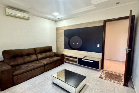 Casa à venda com 4 suítes no condomínio Parque Village Castelo, Itu - SP