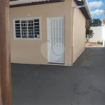 Casa à venda com 2 quartos em Jardim Roberto Selmi Dei, Araraquara, SP