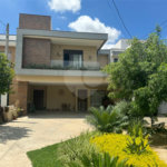 Casa à venda com 3 suítes no condomínio Terras de São Francisco, Sorocaba - SP