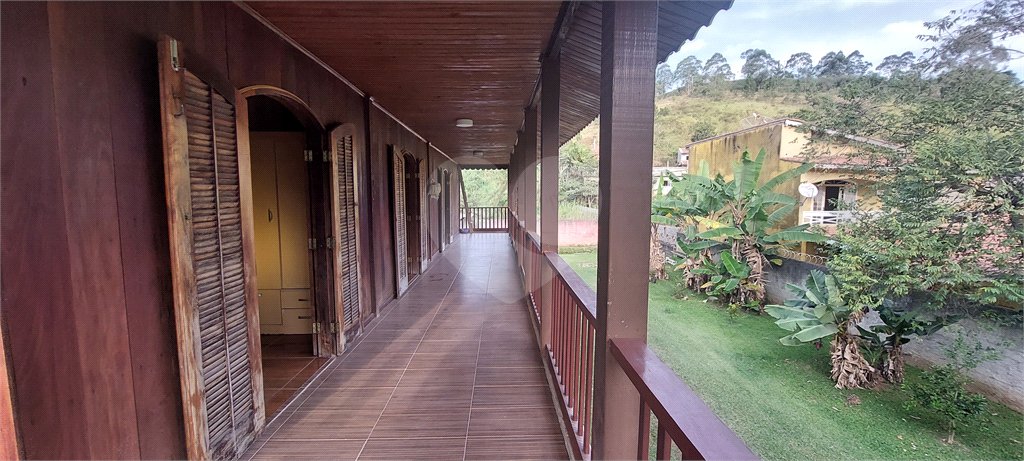 Casa à venda com 4 quartos, sendo 2 suítes, em Rio Acima, Mairiporã, SP