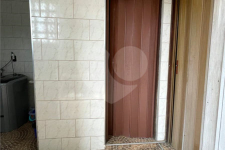 Sobrado à venda com 3 quartos, sendo 1 suíte, em Vila Gustavo, São Paulo, SP
