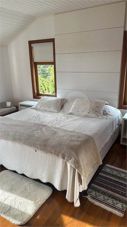 Casa à venda com 3 suítes no condomínio Vila Austríaca, Campos do Jordão - SP