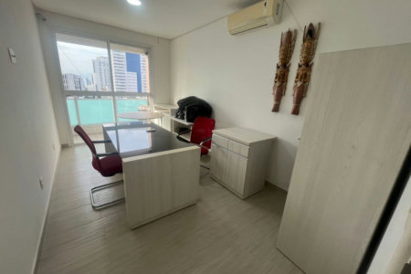 Sala Comercial para Locação Anual no Helbor Offices Santos | Moderna, Mobiliada e Pronta para Uso