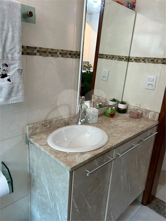 Apartamento à venda com 2 quartos, sendo 1 suíte, em Parque Santa Laura, Ferraz de Vasconcelos, SP