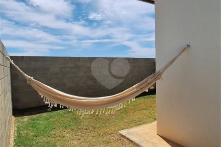 Casa à venda com 2 quartos no condomínio Residencial Parque Imperial, Sorocaba - SP