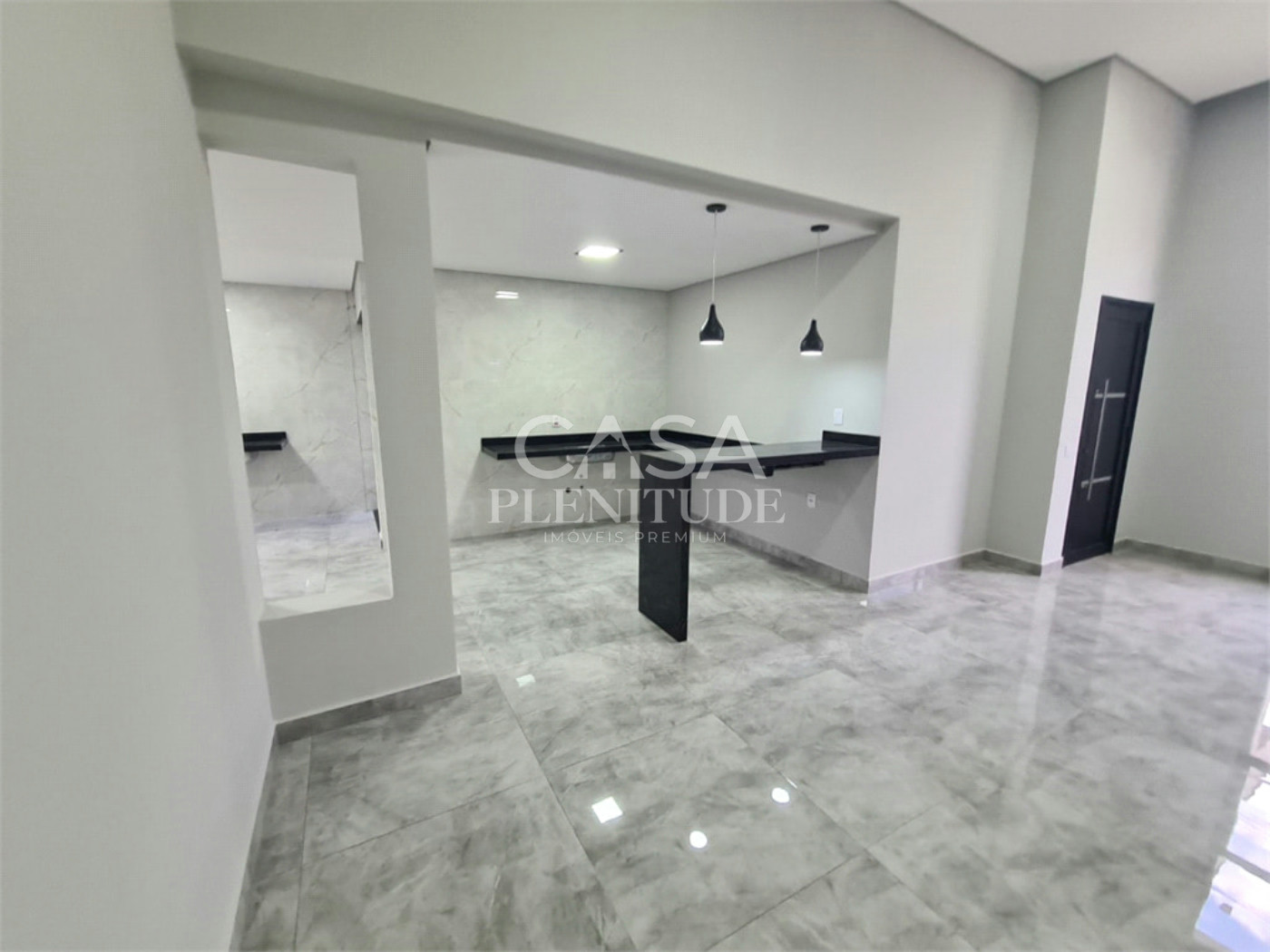 Casa em condomínio à venda com 3 quartos, sendo 1 suíte, em Wanel Ville, Sorocaba, SP