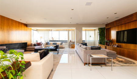Apartamento à venda com 3 suítes em Vila Nova Conceição, São Paulo, SP
